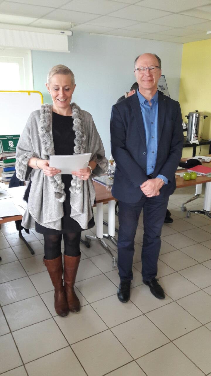 Isabelle BIWER et le conseiller départemental