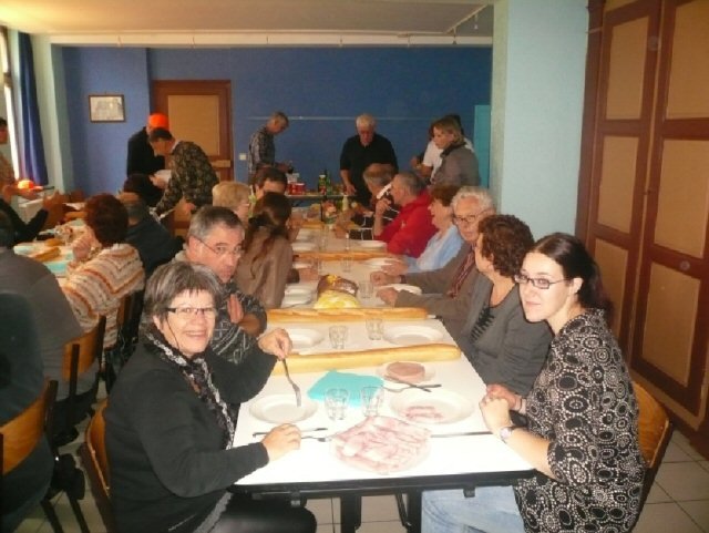 Le repas des glorieux collectionneurs