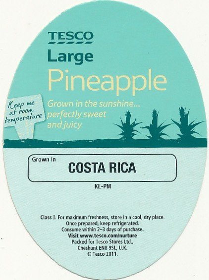tesco large pineapple  grown in costa rica KL-PM <10069165>