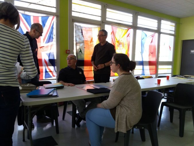 Dans la salle